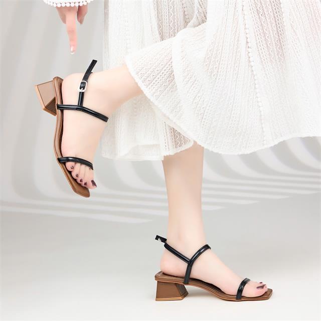 Giày Sandal Cao Gót MWC G070  - Giày Sandal Gót Vuông 5 Phân, Quai Ngang Mảnh Đẹp, Thanh Lịch Cho Qúy Nàng Công Sở, Học Đường.