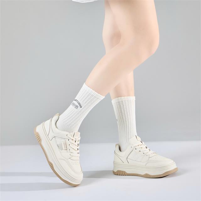 Giày Thể Thao Nữ MWC A197- Giày Thể Thao Nữ Dáng Sneaker Đi Học, Đi Chơi, Giày Thể Thao Nữ Siêu Bền Đẹp, Thời Trang.
