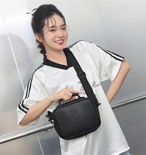 Balô Túi Đeo Chéo MWC 0854 - Túi Da Đeo Chéo Unisex Thời Trang, Tiện Dụng Cho Giới Trẻ Hiện Đại.