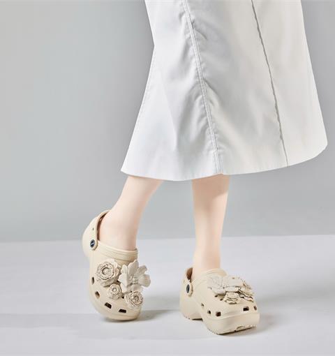 Dép Nữ MWC 8609 - Dép Sandal Clog Nữ Phối Nhiều Hoa 3D Lớn Nhỏ Cực Kỳ Nổi Bật, Nữ Tính, Ngọt Ngào.