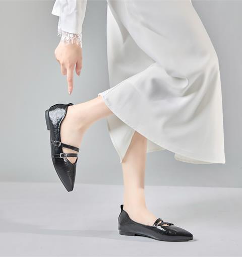 Giày Búp Bê MWC 2340 - Giày Búp Bê Vintage Da Bóng Nhám, Mũi Nhọn Phối Quai Khóa Đôi Thanh Lịch, Thời Trang.