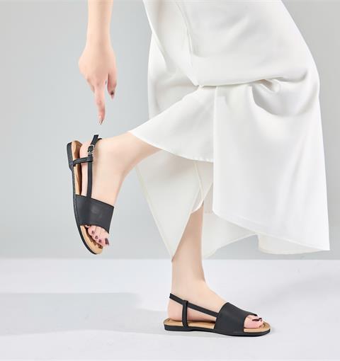 Giày Sandal Nữ MWC E185 - Sandal Nữ Quai Ngang Bản To Gọn Nhẹ, Cá Tính, Thanh Lịch, Cân Mọi Outfit Của Nàng.