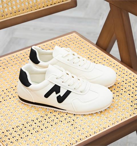 Giày Thể Thao Nữ MWC A287 - Giày Thể Thể Sneaker Cổ Điển, Họa Tiết Chữ Nổi, Đơn Giản Mà Chất, Phối Gì Cũng Đẹp.
