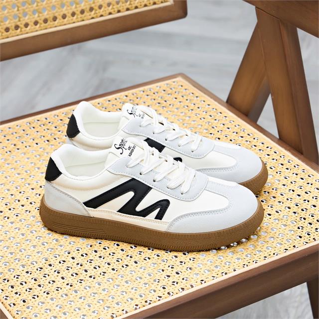 Giày Thể Thao Nữ MWC A292 - Giày Thể Thao Sneaker Basic Nữ Cổ Thấp, Mũi Bo Tròn Nhẹ Nhàng, Thời Trang.