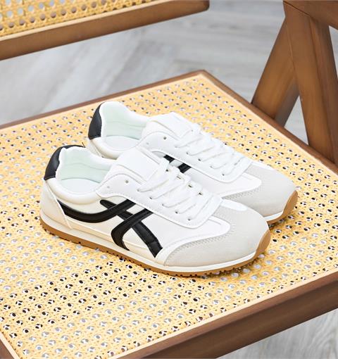 Giày Thể Thao Nữ MWC A324 - Giày Thể Thao Sneaker Nữ Cổ Thấp Dễ Phối Mọi Outfit Cho Phong Cách Trẻ Trung, Năng Động.
