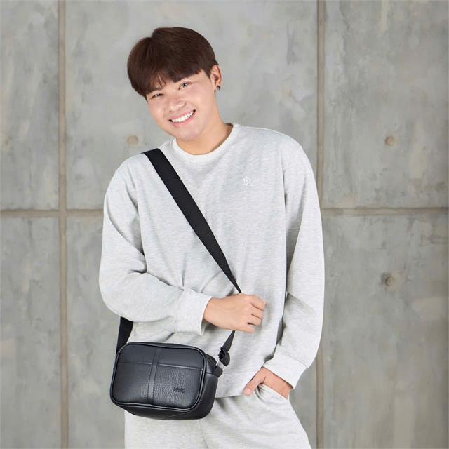 Balô Túi Đeo Chéo MWC 0862- Túi Đeo Chéo Unisex Da PU Cao Cấp, Hiện Đại, Nhỏ Gọn Nhưng Cực Phong Cách.