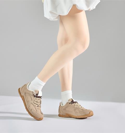 Giày Thể Thao Nữ MWC A307 - Giày Thể Thao Sneaker Cổ Thấp Nữ, Da Lộn Cao Cấp, Bền Đẹp, Thời Trang.