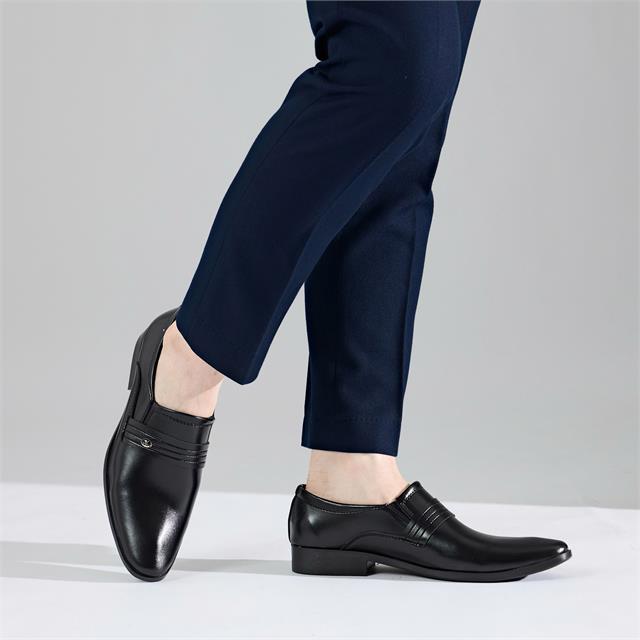 Giày Mọi Nam MWC 6748 - Giày Da Slip-On Công Sở, Tôn Dáng, Tăng Chiều Cao Cho Quý Ông Lịch Lãm, Hiện Đại, Thành Đạt.