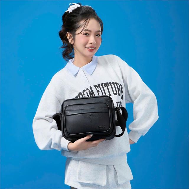 Balô Túi Đeo Chéo MWC 0867 - Túi Đeo Chéo Nam Nữ Da PU, Gọn Gàng, Tiện Dụng Cho Phong Cách Casual Công Sở Nhẹ Nhàng.