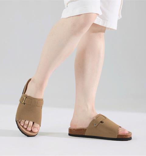 Dép Nam MWC 9212 - Dép Nam Da Lộn Cao Cấp, Quai Ngang Bản To Phối Khoá Kim Loại Cổ Điển Sang Chảnh Cực Cuốn Hút.