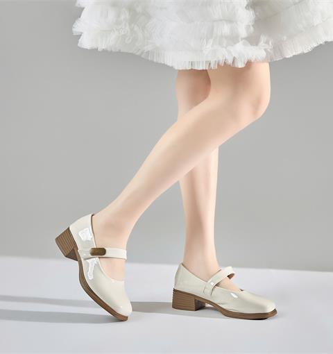 Giày Cao Gót MWC G285 - Búp Bê Nữ Cao 4P, Mũi Vuông Phối Quai Ngang Mảnh Dán Cài Có Khoá Kim Loại Nữ Tính, Sang Chảnh.