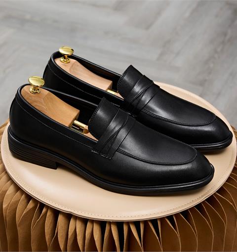 Giày Mọi Nam MWC 6750 - Giày Slip-On Công Sở Da Trơn Mịn Cao Cấp, Phong Cách Lịch Lãm Cho Quý Ông Hiện Đại.