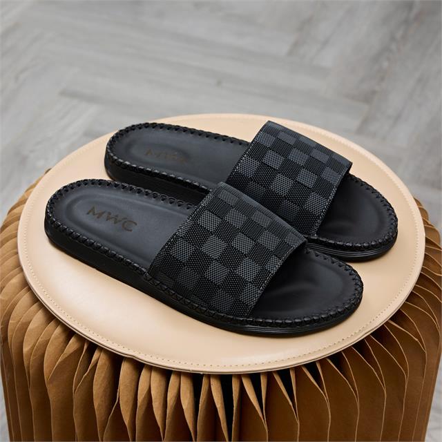 Dép Nam MWC 9235 - Dép Da Nam Quai Ngang Bản To Họa Tiết Caro Kẻ Sọc Chất Liệu Mới Siêu Bền Đẹp, Hottrend, Thời Trang.