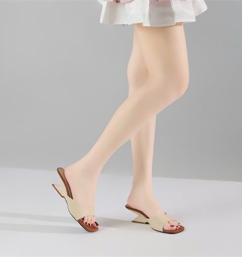 Dép Cao Gót MWC G308 - Guốc Cao Gót 5P, Quai Bản Thanh Lịch, Mũi Vuông Cổ Điển, Sang Trọng, Thời Trang.