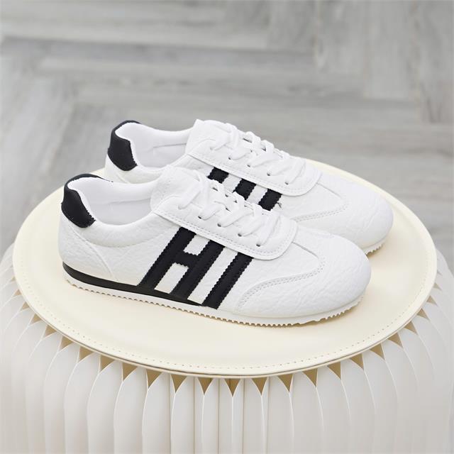 Giày Thể Thao Nữ MWC A390 - Giày Sneaker Nữ Da PU Êm Nhẹ, Bền Đẹp, Năng Động, Trẻ Trung, Thời Trang.