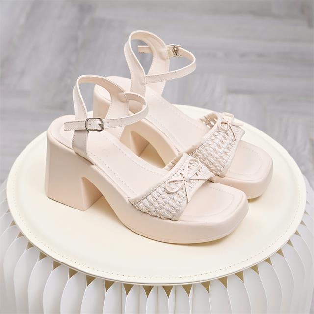 Giày Cao Gót MWC G316 - Sandal Đế Đúc 8cm, Quai Da Phối Nơ Nhỏ Xinh, Nữ Tính, Thanh Lịch, Thời Trang.