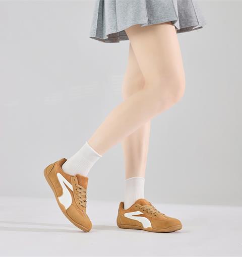 Giày Thể Thao Nữ MWC A391 - Giày Thể Thể Sneaker Nữ Nhẹ Êm, Thanh Lịch, Phối Đồ Siêu Xinh.