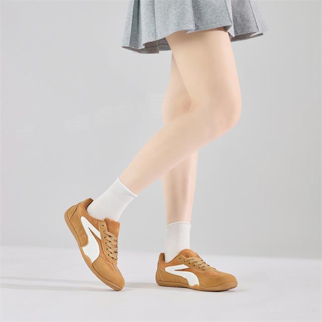 Giày Thể Thao Nữ MWC A391 - Giày Thể Thể Sneaker Nữ Nhẹ Êm, Thanh Lịch, Phối Đồ Siêu Xinh.