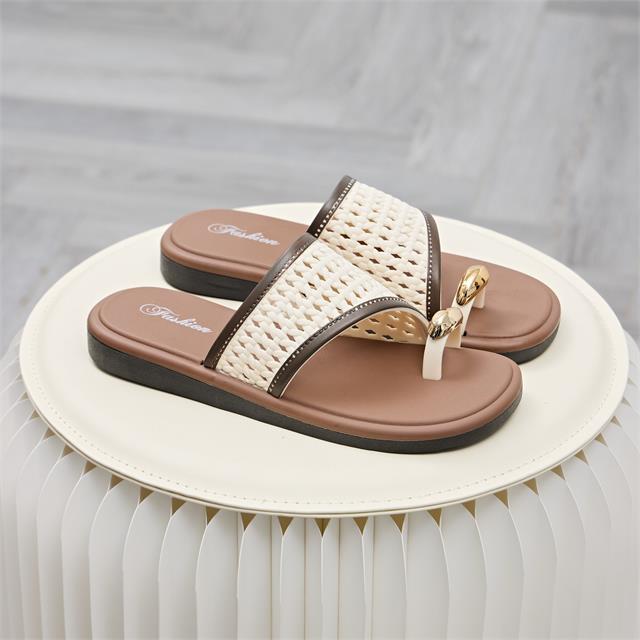 Dép Nữ MWC 8673 - Dép Nữ Quai Đan Phối Khuyên Vàng Đồng Sang Trọng, Nữ Tính, Thời Trang.