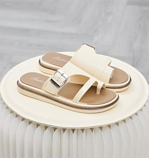  Dép Nữ MWC 8675 - Dép Nữ Quai Cao Su Xỏ Ngón Kết Hợp Quai Bản Có Khoá Cài Kim Loại Cá Tính, Bền Đẹp.