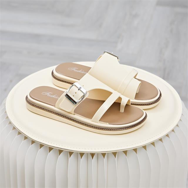  Dép Nữ MWC 8675 - Dép Nữ Quai Cao Su Xỏ Ngón Kết Hợp Quai Bản Có Khoá Cài Kim Loại Cá Tính, Bền Đẹp.