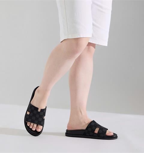 Dép Nam MWC 9240 - Dép Da Nam Quai Ngang Bản To Họa Tiết Caro Bền Đẹp, Nam Tính, Thời Trang.