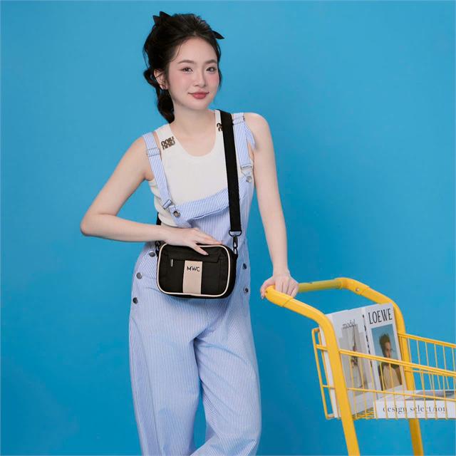  Balô Túi Đeo Chéo MWC 0865 - Túi Đeo Chéo Thời Trang Nam Nữ Có Logo MWC Tinh Tế, Tinh Gọn, Sang Trọng.