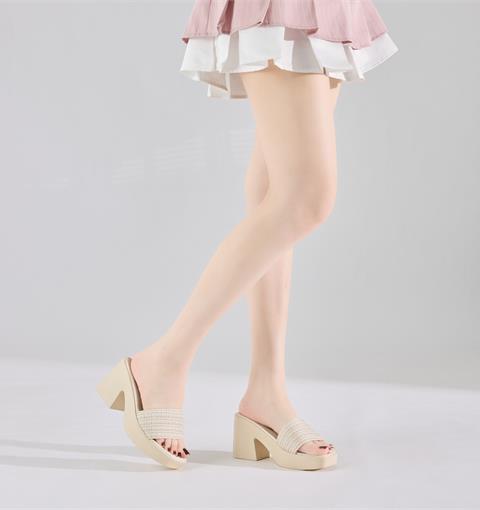 Giày Cao Gót MWC G332 - Guốc Đế Đúc 8cm Tôn Dáng, Quai Bản Rộng Nữ Tính, Thanh Lịch, Thời Trang.