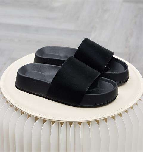 Dép Nữ MWC 8695 - Dép Nữ Basic  Quai Ngang Bản Rộng Êm Nhẹ, Chuẩn Form, Dễ Phối Đồ.