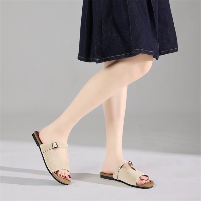  Dép Nữ MWC 8682 - Dép Nữ Quai Ngang Cắt May Cách Điệu Phối Khoá Cài Kim Loại Thanh Lịch, Nữ Tính, Thời Trang.