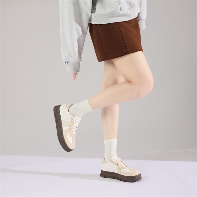 Giày Thể Thao Nữ MWC A397 - Giày Thể Thao Nữ Dáng Sneaker Phối Viền Trẻ Khoẻ, Tôn Dáng, Êm Chân.