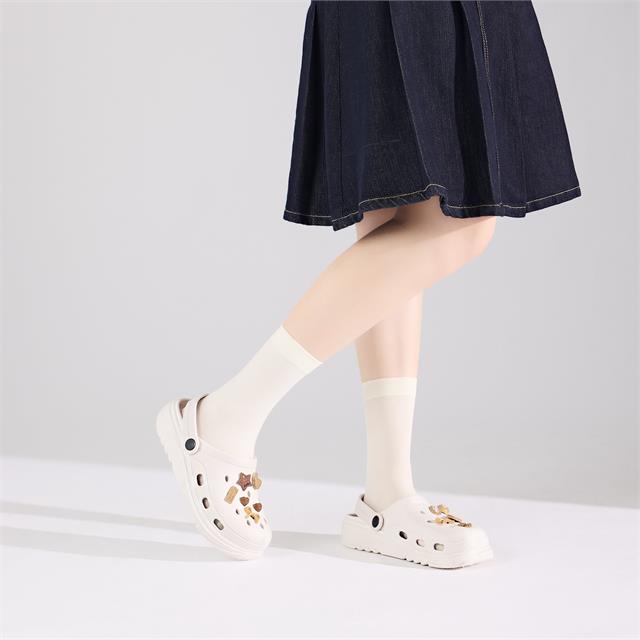 Dép Nữ MWC 8680 - Dép Sandal Eva Nữ Gắn Sticker Gấu Búp Bê, Ngôi Sao Siêu Xinh, Bền Đẹp, Thời Trang.