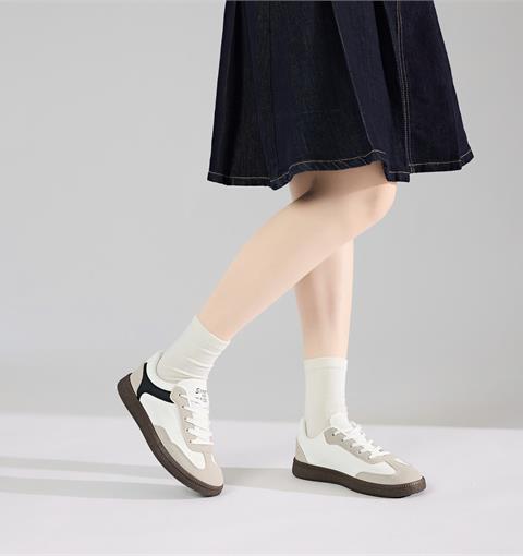 Giày Thể Thao Nữ MWC A402 - Giày Thể Thao Nữ Dáng Sneaker Phối Viền Trẻ Khoẻ, Tôn Dáng, Êm Chân.