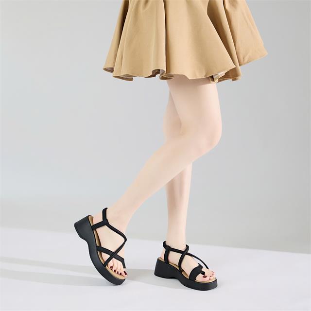 Giày Sandal Nữ MWC E171 - Sandal Dây Chéo Phối Xỏ Ngón Nhẹ Tênh, Nữ Tính, Dịu Dàng Từ Ánh Nhìn Đầu Tiên.