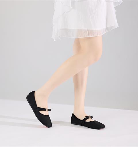 Giày Búp Bê MWC 2353 - Giày Búp Bê Mary Jane Phối Quai Khoá Nơ Hoa Sang Trọng, Nữ Tính, Thời Trang.