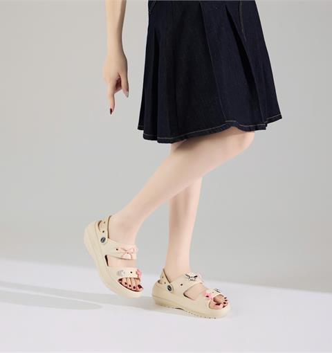  Dép Nữ MWC 8691 - Dép Sandal Nữ Hai Quai Ngang Gắn Charm Hoa Nơ Dễ Thương, Êm Nhẹ, Bền Đẹp.