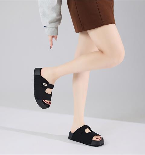 Dép Nữ MWC 8708 - Dép Nữ Hai Quai Ngang Bản To Phối Khoá Nút Kim Loại, Cá Tính, Thoải Mái, Bền Đẹp.