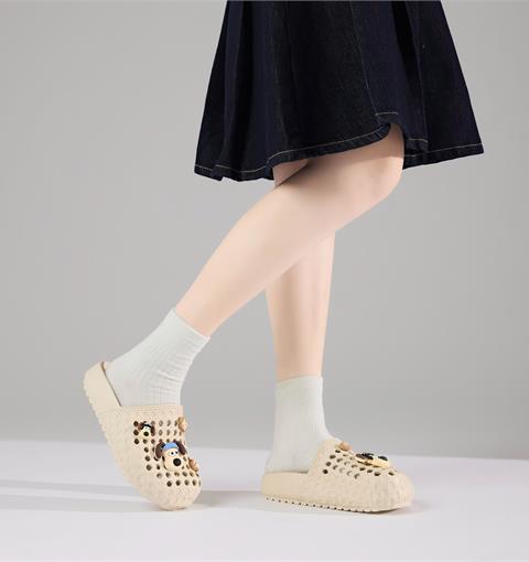 Dép Sục Nữ MWC 8719 - Dép Sục Nữ Dáng Basic Gắn Charm Thú Cưng Hoạt Hình, Sinh Động, Dễ Thương.