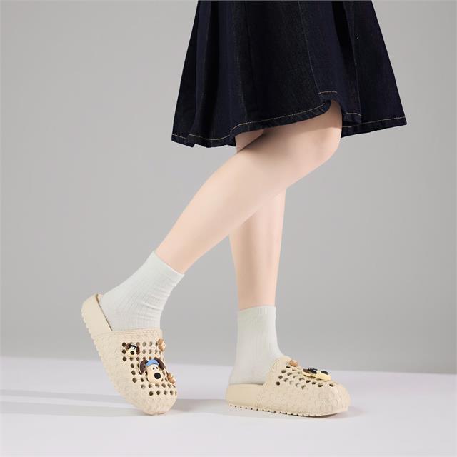 Dép Sục Nữ MWC 8719 - Dép Sục Nữ Dáng Basic Gắn Charm Thú Cưng Hoạt Hình, Sinh Động, Dễ Thương.