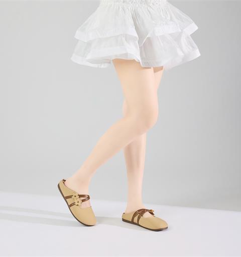 Dép Sục Nữ MWC 8726 - Dép Sục Nữ Mũi Tròn Bo Phối Hai Quai Chéo Đính Hoa Cúc Nhỏ Xinh, Thanh Lịch, Thời Trang.