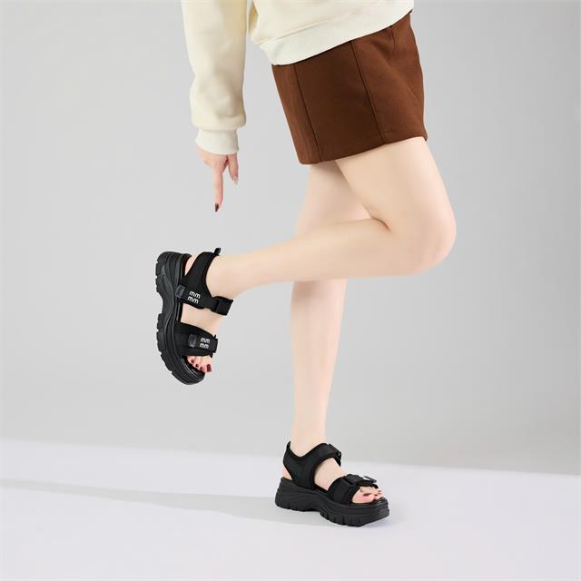 Giày Sandal Nữ MWC E222 - Sandal Thể Thao Nữ Đế Đúc Hiện Đại, Quai Ngang Dán Cài Êm Nhẹ, Thời Trang.