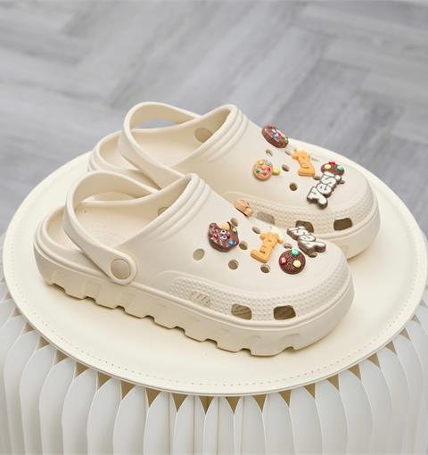 Dép Nữ MWC 8715 - Dép Sandal Eva Nữ Gắn Charm Bánh Gấu, Chữ Nổi Xinh Xắn, Êm Nhẹ, Bền Đẹp.