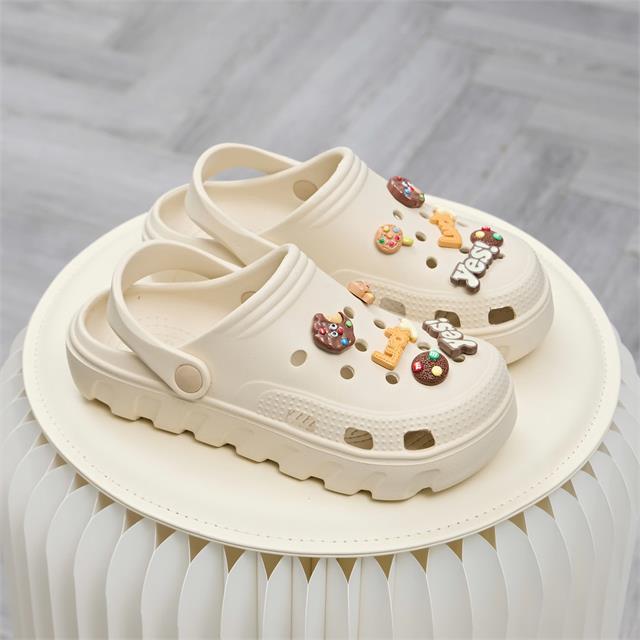 Dép Nữ MWC 8715 - Dép Sandal Eva Nữ Gắn Charm Bánh Gấu, Chữ Nổi Xinh Xắn, Êm Nhẹ, Bền Đẹp.