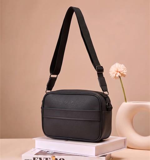 Balô Túi Đeo Chéo MWC 0870 - Túi Đeo Chéo Nam Nữ Da PU Nhỏ Gọn, Tiện Dụng, Đa Phong Cách.