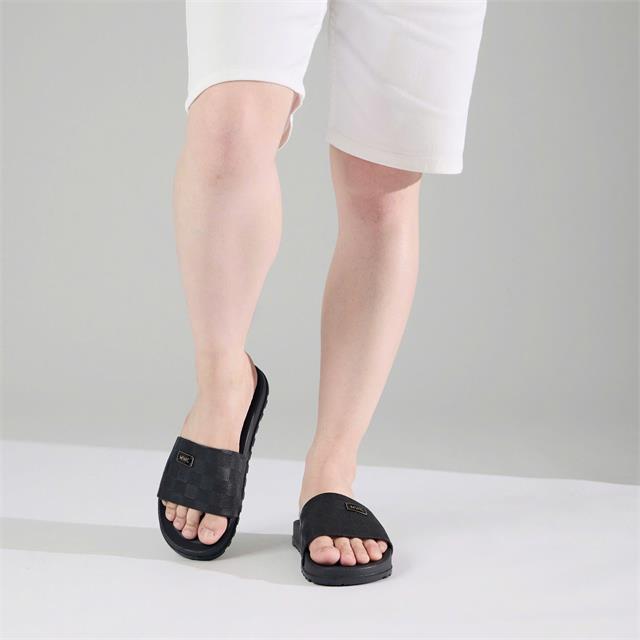 Dép Nam MWC 9290 - Dép Nam Quai Ngang Bản To Họa Tiết Caro Nam Tính, Trẻ Trung, Thời Trang.