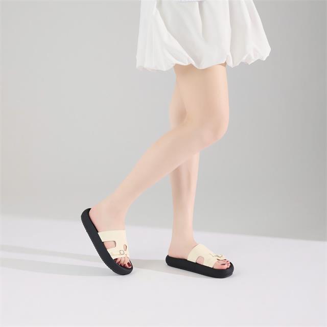 Dép Nữ MWC 8753 - Dép Nữ Quai Ngang Bản To Hoạ Tiết Kim Loại Bền Đẹp, Êm Nhẹ, Thời Trang.