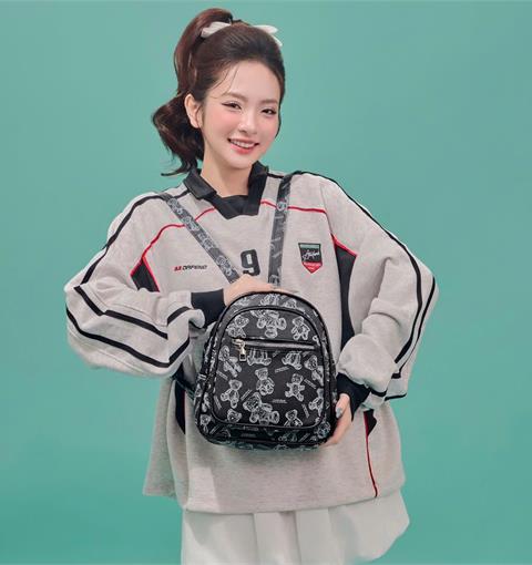 BALO MWC 1293 - Balo Mini Unisex Họa Tiết Gấu Trẻ Trung, Năng Động, Xu Hướng Mới Cho Phong Cách Trẻ Hiện Đại.