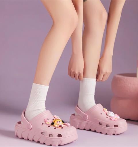 Dép Nữ MWC 8799 - Dép Sandal Eva Nữ Gắn Charm Mèo Xanh, Thỏ Hồng Xinh Xắn, Êm Nhẹ, Bền Đẹp.