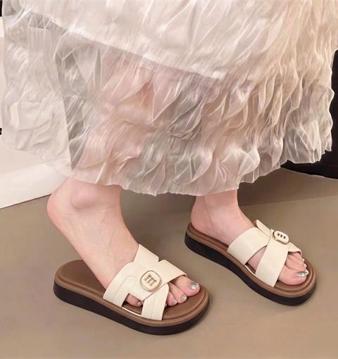  Dép Nữ MWC 8764 - Dép Quai Ngang Casual Chic Thanh Lịch Hàng Ngày, Êm Nhẹ, Bền Đẹp.