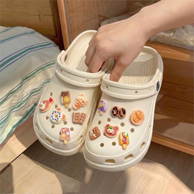 Dép Nữ MWC 8883 - Dép Sandal Nữ Charm Bánh, Kem, Bé Cún Nhẹ Nhàng, Dễ Phối Đồ, Đi Học, Đi Chơi Cực Xinh.